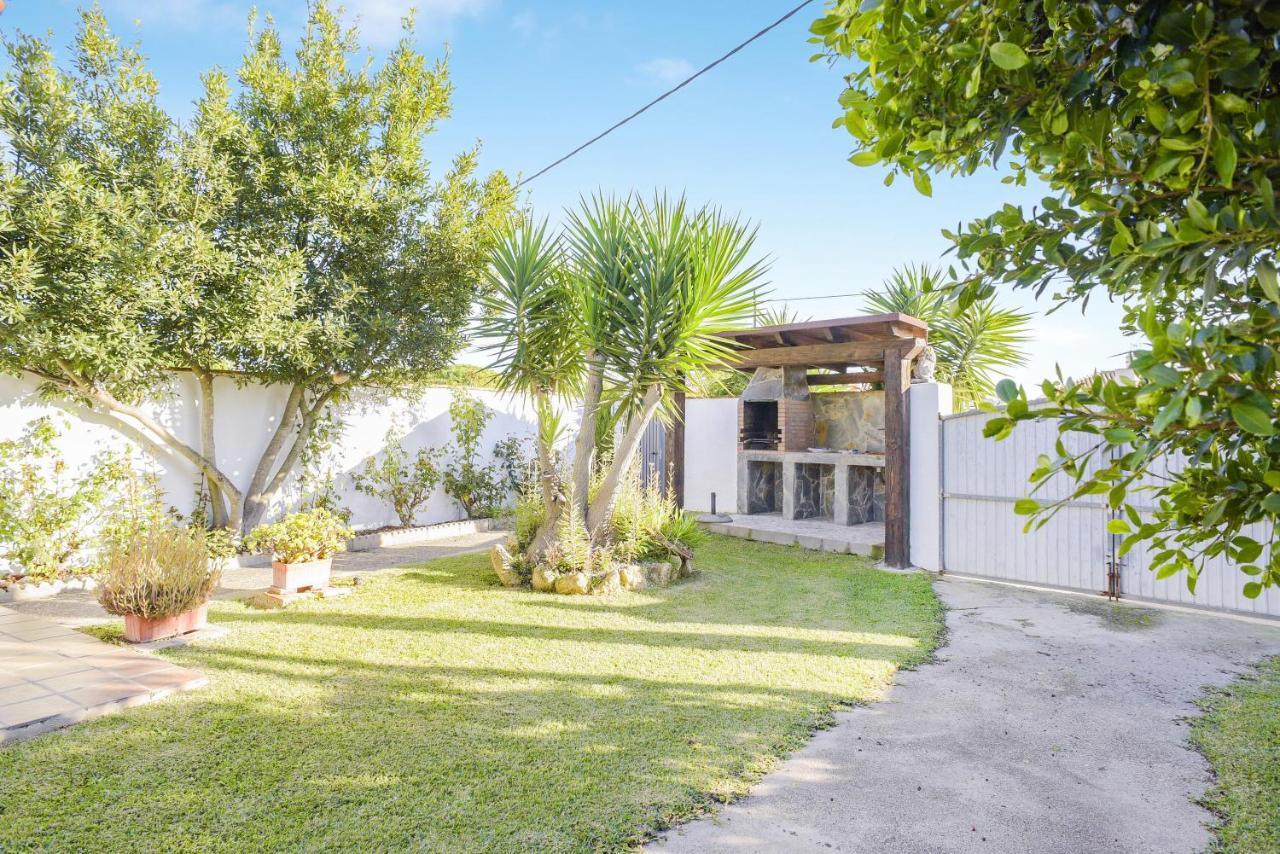 Casa Villanueva 1 -Solo Familias โกนิล เด ลาฟรอนเตรา ภายนอก รูปภาพ